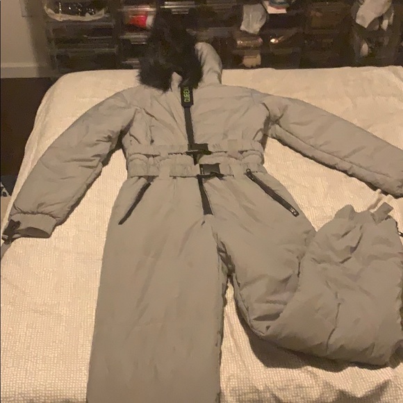 Club Exx Gamma Ray Snowsuit - Picture 6 of 7
